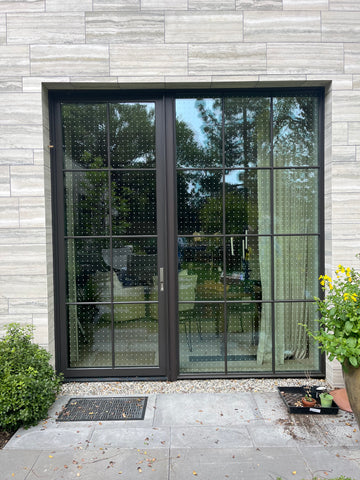 <b>Residential Project</b>
Symmetry Pattern in White 
Photos: Campbell Window Film