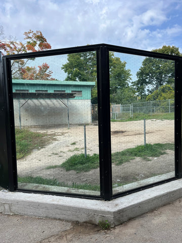 <b>Riverview Park & Zoo</b>
Harmony Pattern in Black
Photos: Kawartha Bird Control